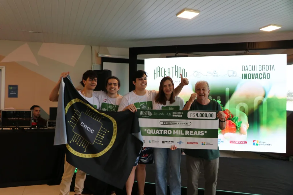Equipe TraceFarm no Hackathon Fruit Cultura 2025